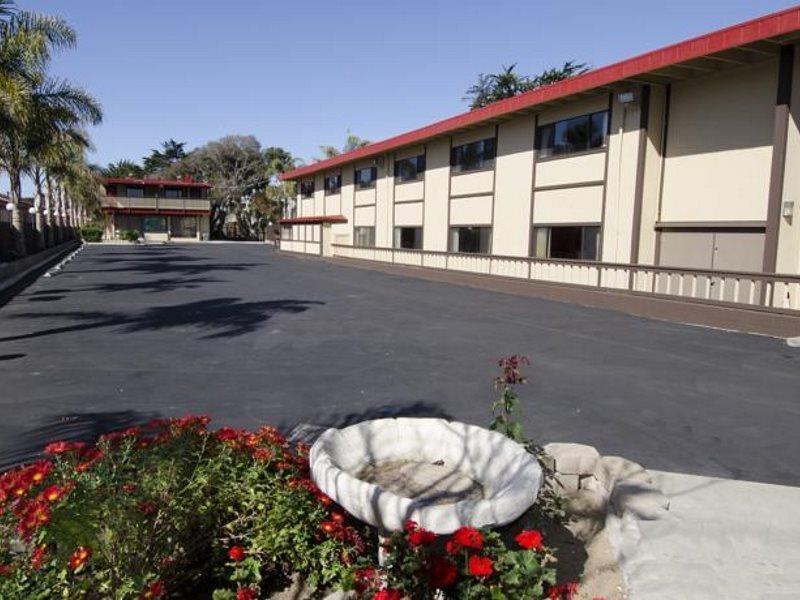 Americas Best Value Inn & Suites Monterey Buitenkant foto